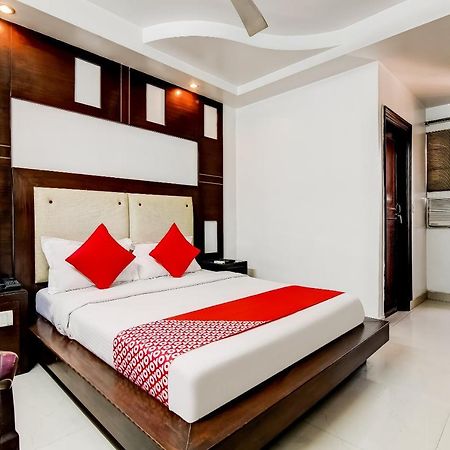 Oyo 7781 Hotel Sai International Νέο Δελχί Εξωτερικό φωτογραφία